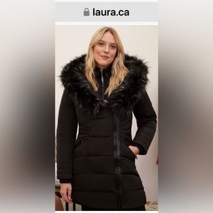 Laura petite size large coat with fur hood